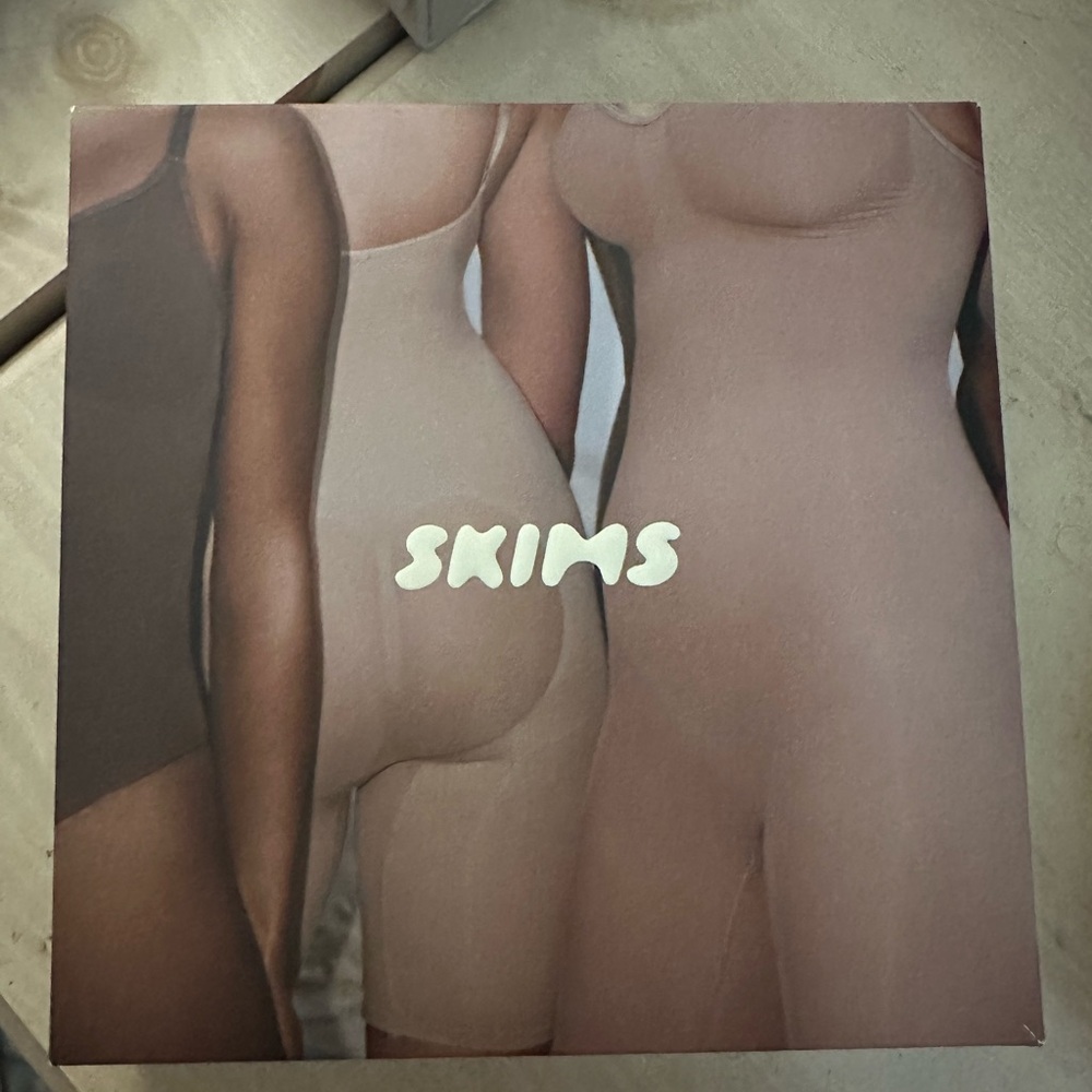 SKIMS Shapewear in Black
